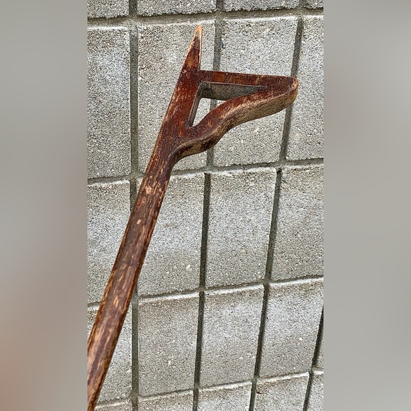 Early 20th Century Antique Wooden Loop Handle Tool Ended Walking Stick Cane - Picture 7 of 16